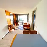 Iate Plaza By Escala Imoveis